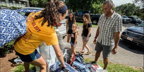 Move-in day for the Class of 2021